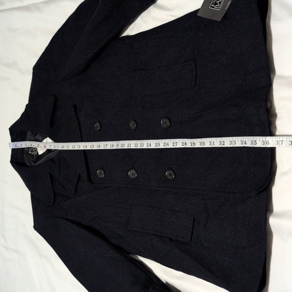 Jos. A. Bank Men's navy blue Peacoat. Medium size. - Picture 6 of 12